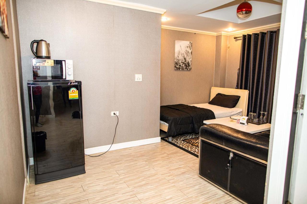 Merry Inn Suites Pattaya Eksteriør bilde